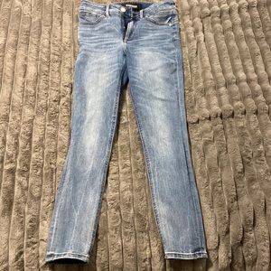 Express Ankle Legging (jean) High Rise. Stretch +. Size 2R.